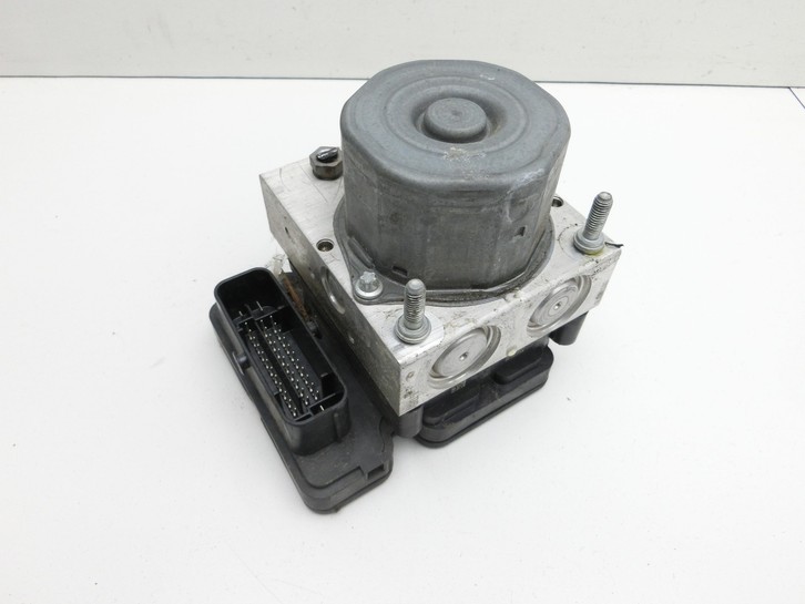 Mercedes CLA 250 C117 13-16 ABS Steuergerät Aggregat Hydraulikblock Mercedes CLA 250 C117 13-16 24.06.2014... Vorschau 3