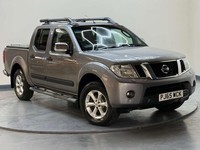 2015 Nissan Navara 2.5 Navara Tekna dCi 4WD 5dr SUV Diesel Manual