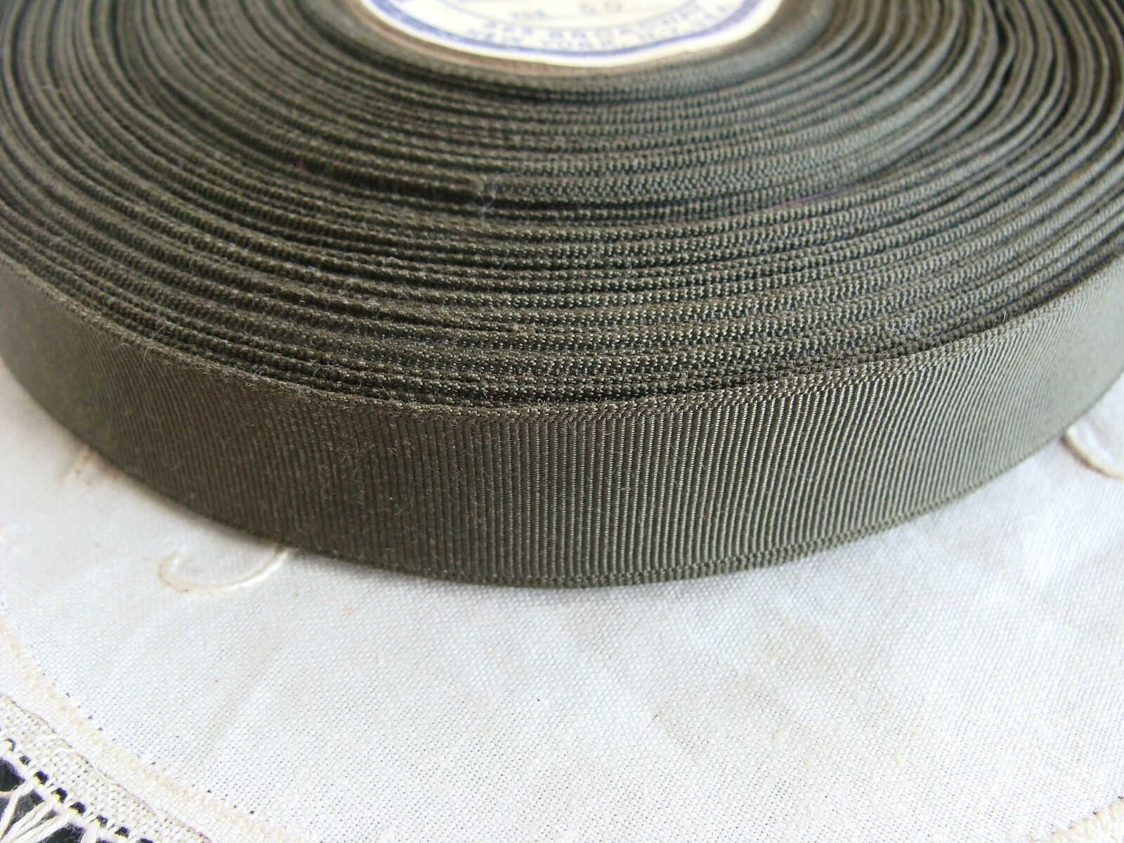 US Hat Band Mills 50 Yard Roll Vintage Grosgrain Ribbon Millinery Craft Hat Trim