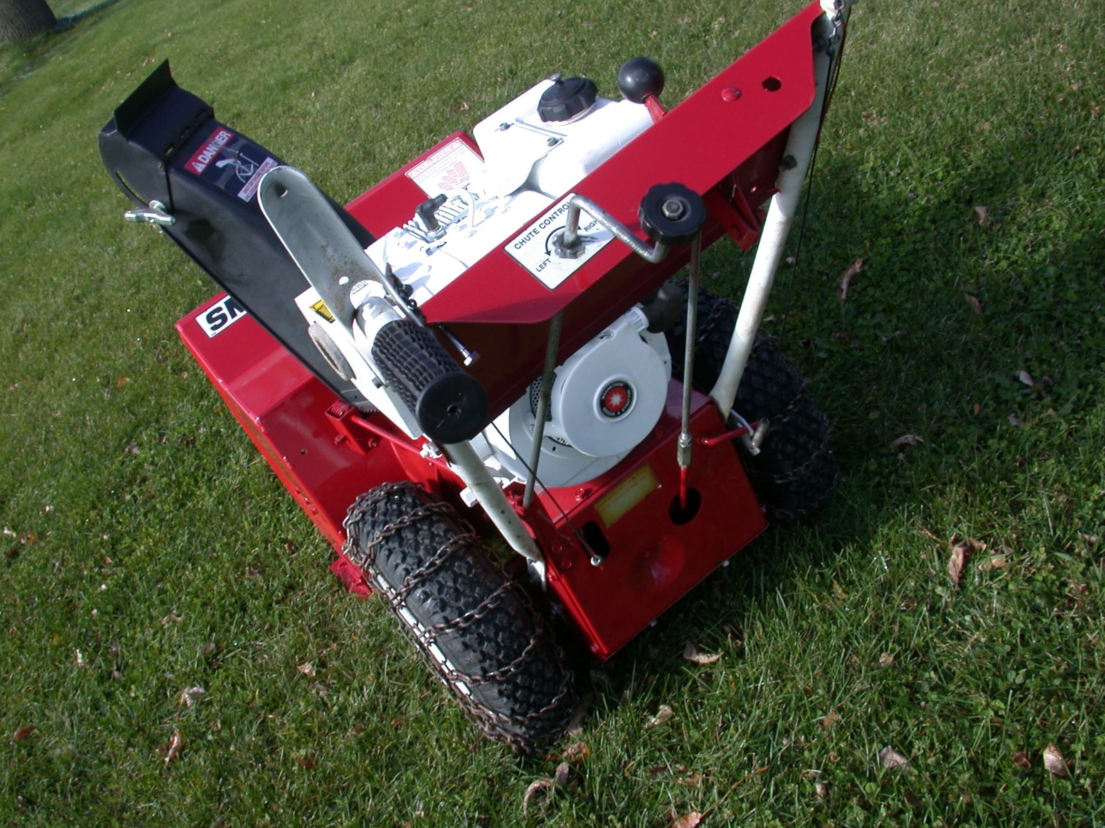 snapper snowblower mod. 8241 ., rebuild, ready to blow snow .8 hp briggs with ES