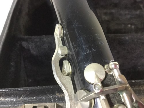 Vintage Vito Clarinet With Case Kenosha Wis USA Serial B10615 (EB1228-7)