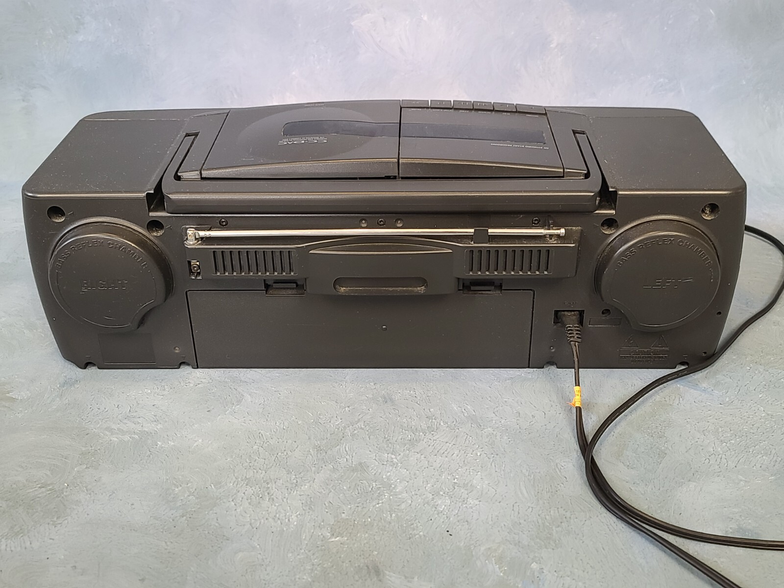 RARE Magnavox AZ8020 Boombox CD Radio Tape 1993s