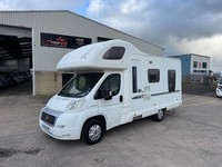 Fiat DUCATO 35 130 M-JET MWB Bessacar E425 4 Berth 