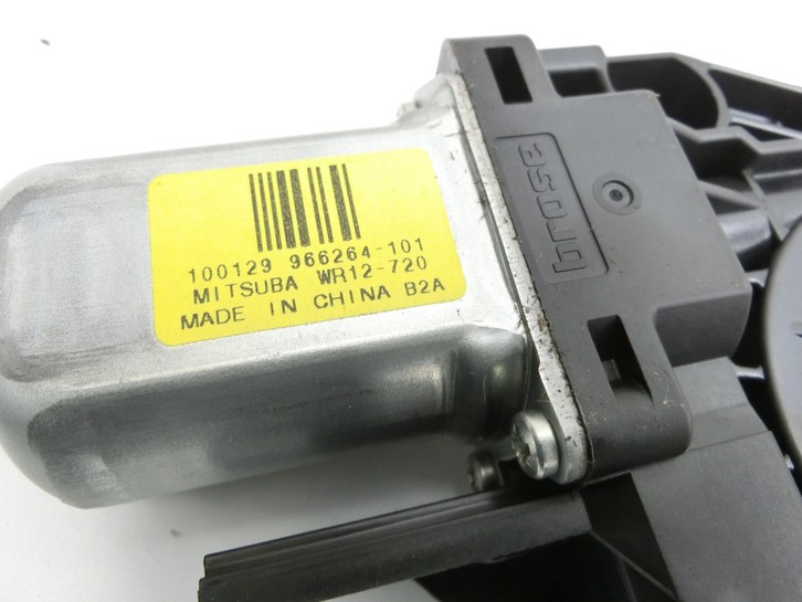 Volvo V70 135 07-13 Kombi Fensterhebermotor Links Hinten Volvo V70 135 07-13 17.06.2010 966264-101 WR12-720 gebraucht Vorschau 4
