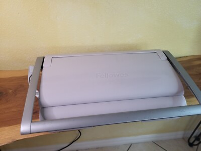 Fellowes Star+ 150 Manual Comb Binding Machine Punches 12 / Binds 150 Sheets 
