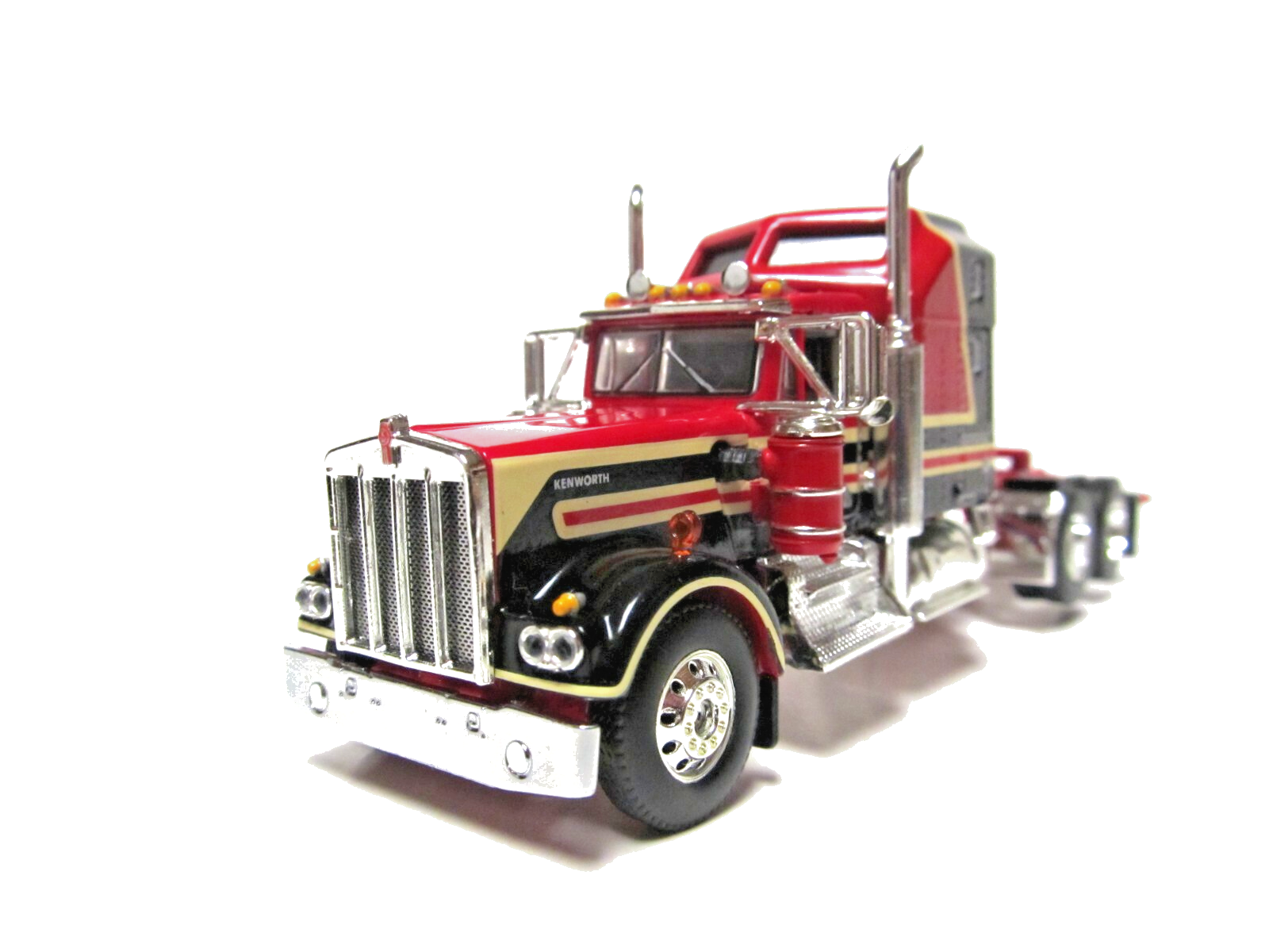 DCP, FIRST GEAR 1/64 SCALE W-900A KENWORTH AERODYNE, RED & BLACK