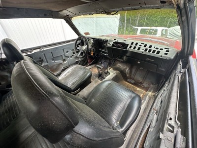 image 4 of interior