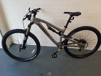 boardman mtr 8.6 mens mountain bike