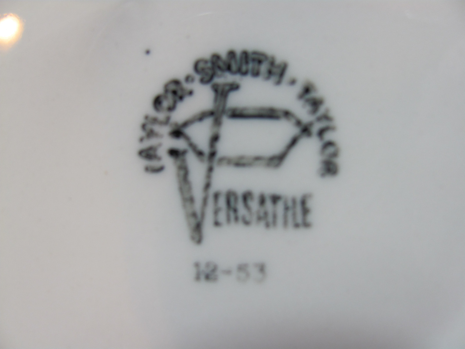 VINTAGE TAYLOR SMITH TAYLOR TST637 SET OF 4 BREAD & BUTTER PLATES