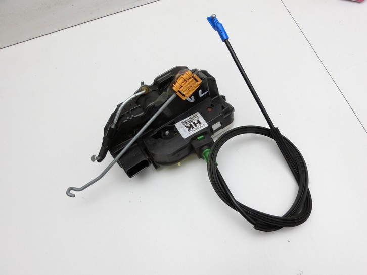 Opel Adam M13 12-19 Türschloss mit ZV Stellmotor Links Vorne Opel Adam M13 12-19 04.10.2013 13579522 gebraucht Vorschau 3