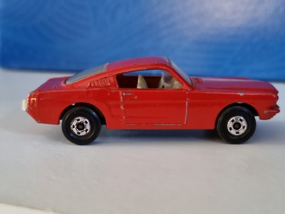 MATCHBOX LESNEY DIECAST SUPERFAST FORD MUSTANG RARE ORANGE/RED No8 CAR IVORY INT