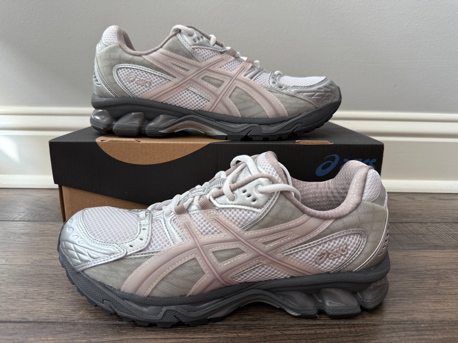 靴 KITH Ronnie Fieg Asics Gel-Nimbus 10.1 Kith Ronnie Fieg × Asics Gel-Nimbus 10.1 Morganite 1203A723