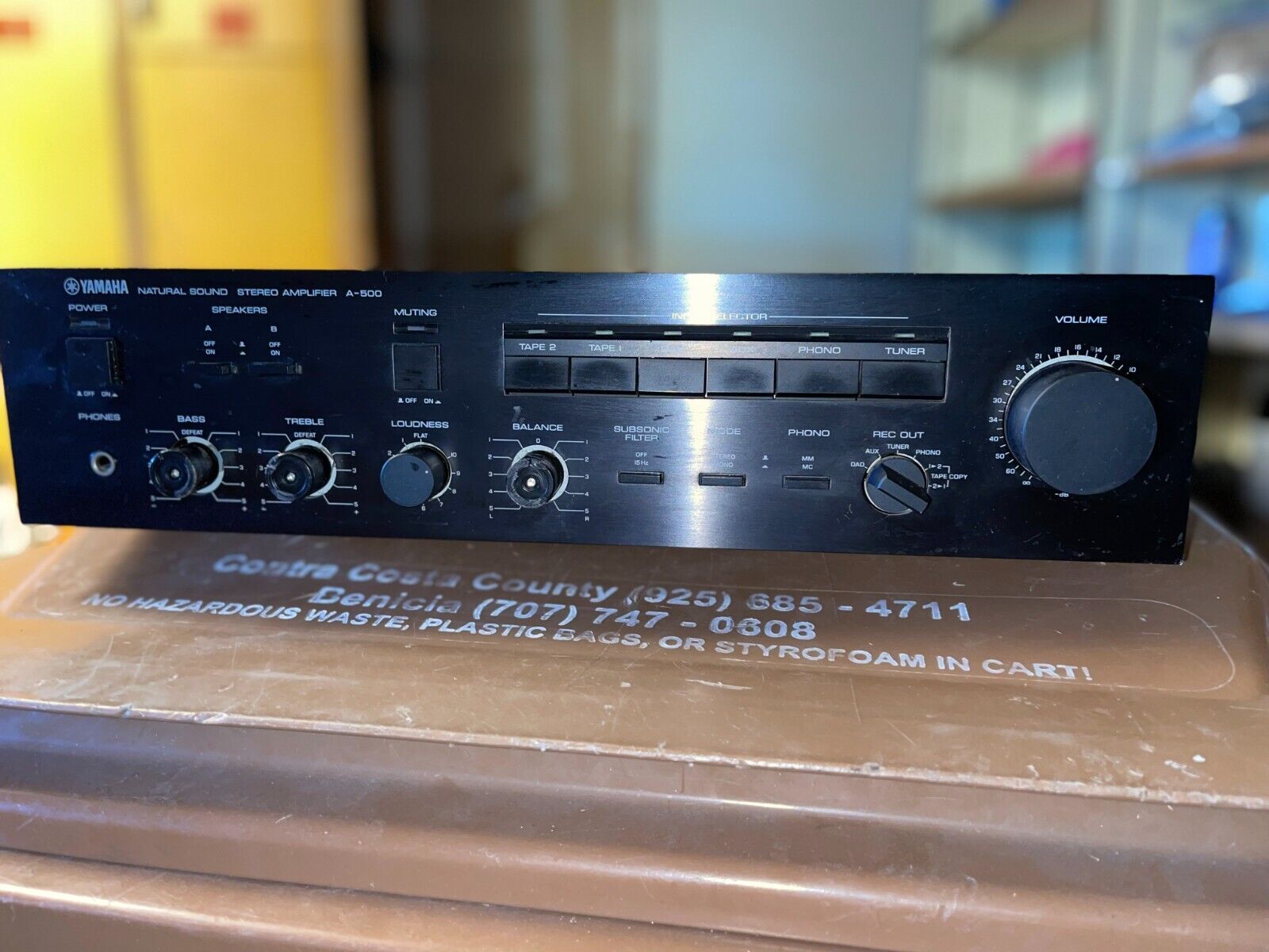 Yamaha A-500 Stereo Natural Sound Amp 200W Integrated Yamaha A-500 Stereo Natural Sound Amp 200W Integrated
