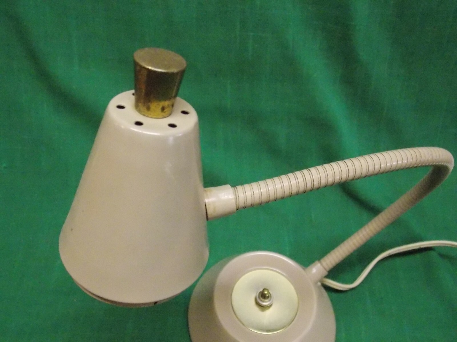 Vintage gooseneck desk electric lamp. Small bulb type. Mid century