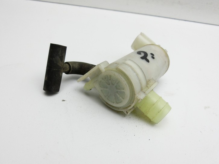 Subaru Outback V BS 15-21 Waschwasserpumpe Wischwasserpumpe Waschpumpe Vorne Pos.2 Subaru Outback V BS 15-21... Vorschau 3