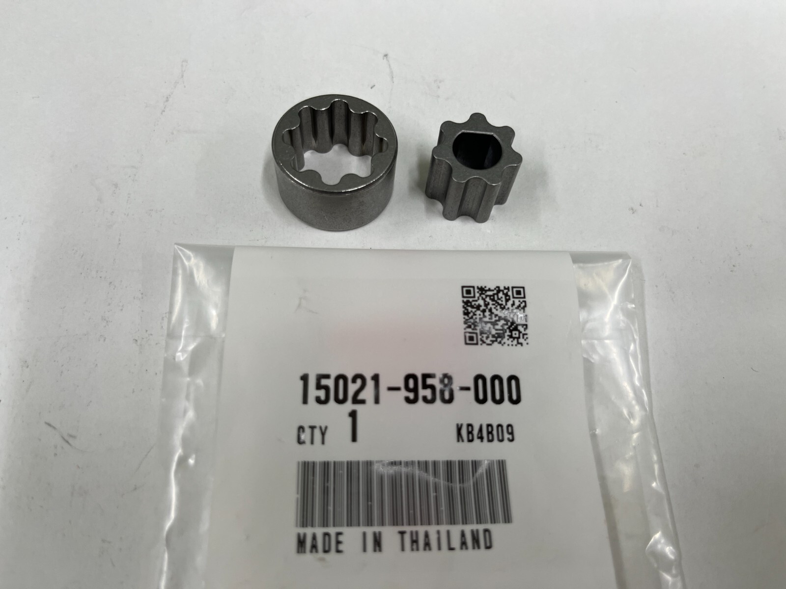 バイイー Genuine Honda Oil Pump Rotor Set TRX450ER R CRF450R X 15021