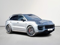 2026 Porsche Cayenne 3.0 V6 E-Hybrid 25.9kWh S Black Edition SUV 5dr Petrol
