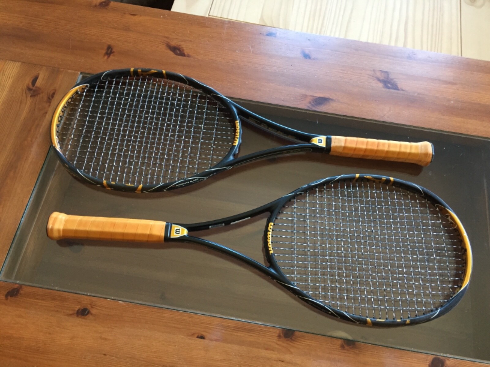 Zwei Wilson Blade Tour 93 Pro Staff KFactor Tennisschläger