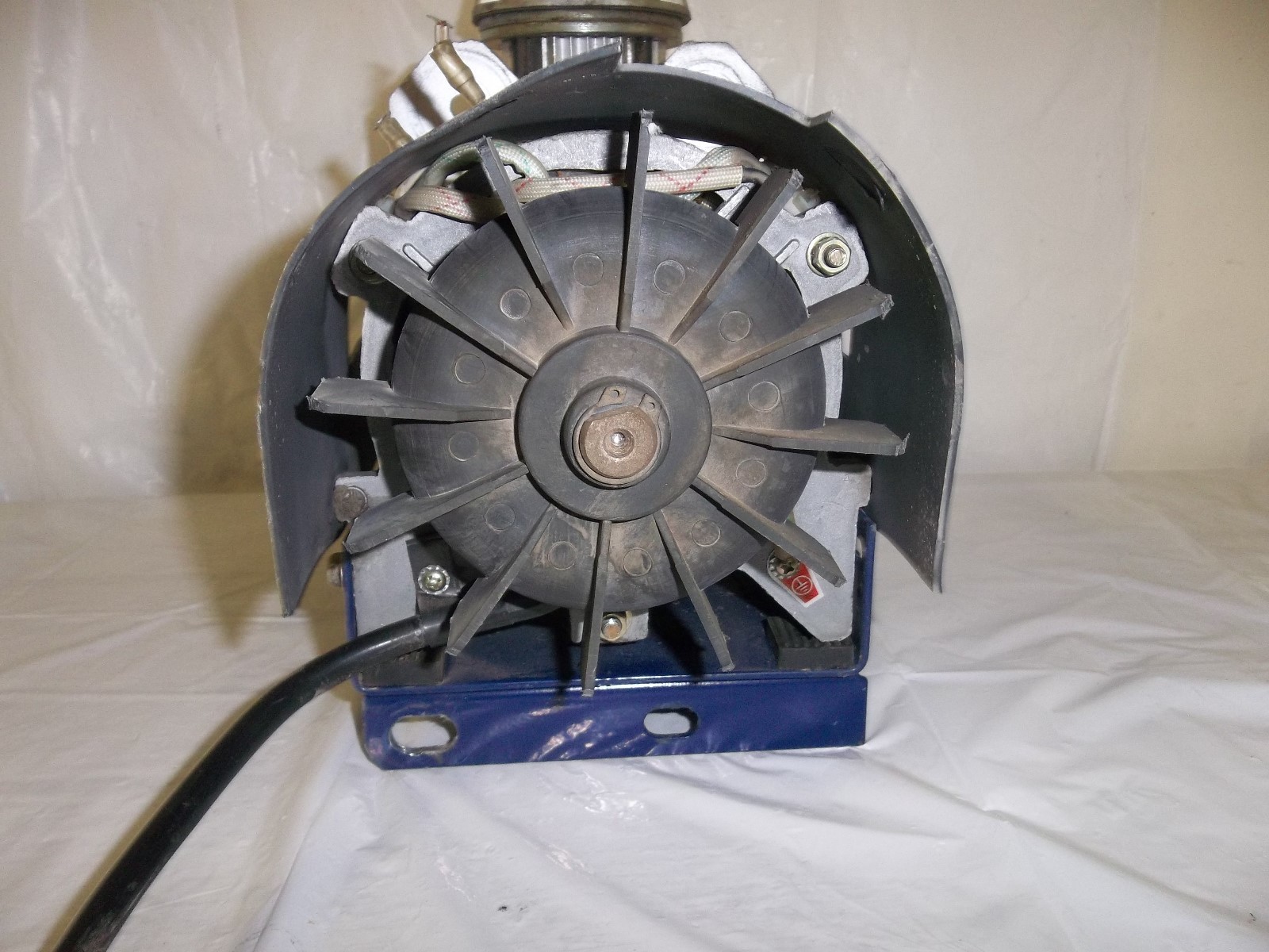 CAMPBELL HAUSFELD HM700099AV AIR COMPRESSOR PUMP MOTOR ENGINE ASSEMBLY PART