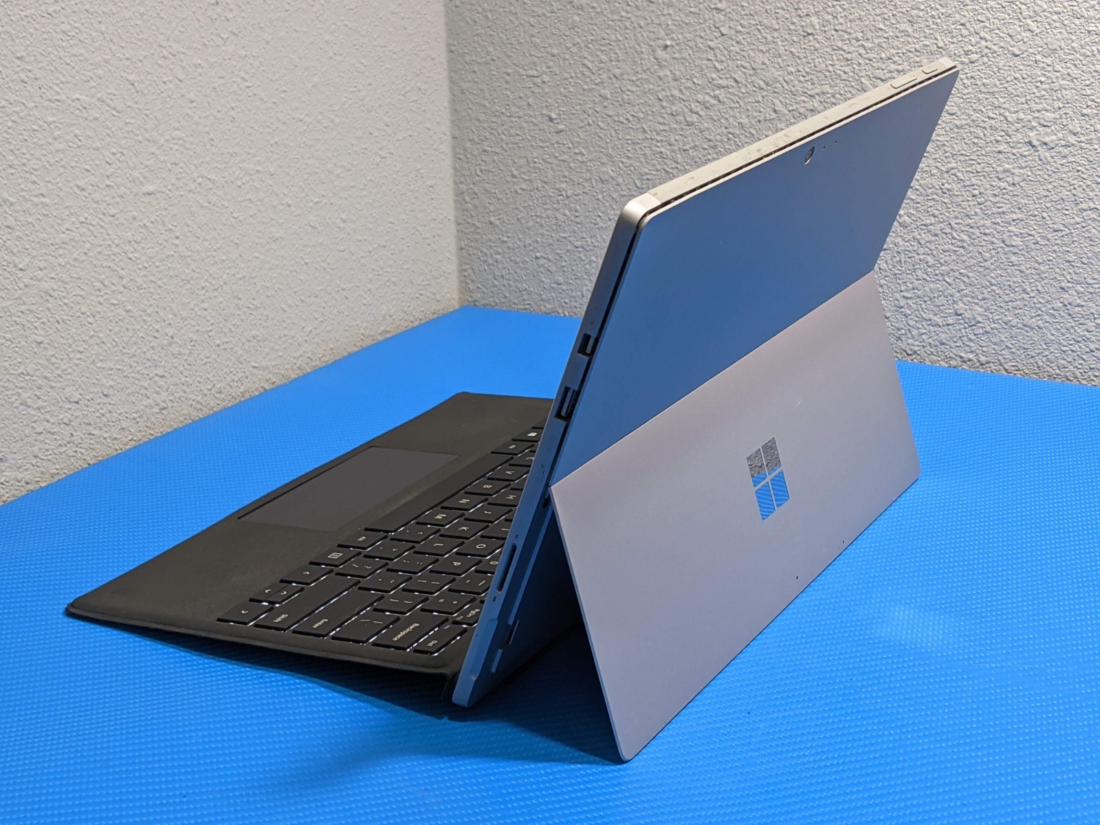 Surface Microsoft Pro Core 0 1 Intel Gen, Model 1796) | 8GB - M