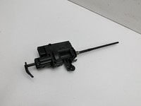 Renault Clio IV BH 12-16 Tankdeckel Stellmotor Tankklappenmotor Renault Clio IV BH 12-16 23.12.2013 gebraucht Vorschau 3