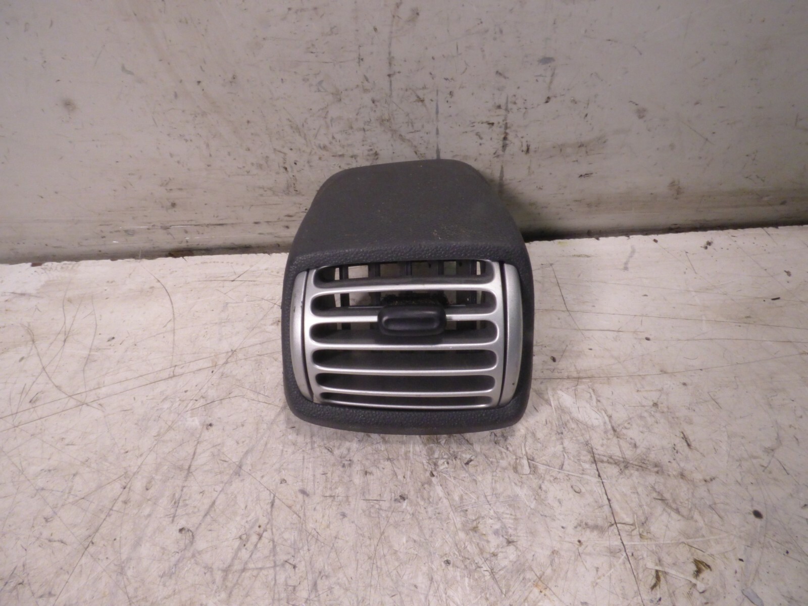 Bocchetta aerazione cruscotto sinistra SMART FORTWO COUPE' 2012 A451830054