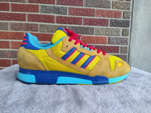 あむ Men's sz 10 ADIDAS APE 779001 Yellow/ Blue/ Red Suede