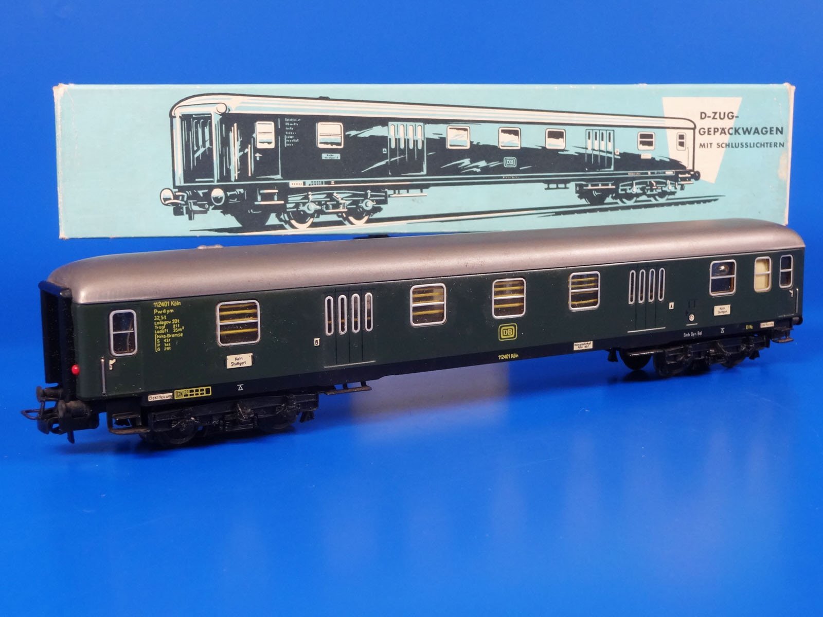 MARKLIN ライト付貨物車　モデル4044　西ドイツ製、共箱付 MARKLIN H0 - 4044 - DB Express Train Baggage Car with Tail