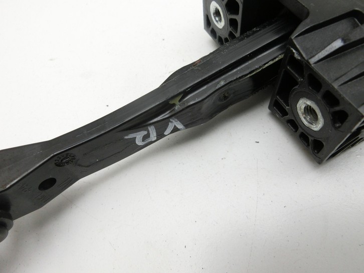 VW Touran II 5T 15-22 Türfangband Türbremse Türanschlag Rechts Vorne VW Touran II 5T 15-22 11.03.2016 5TA837249A... Vorschau 4