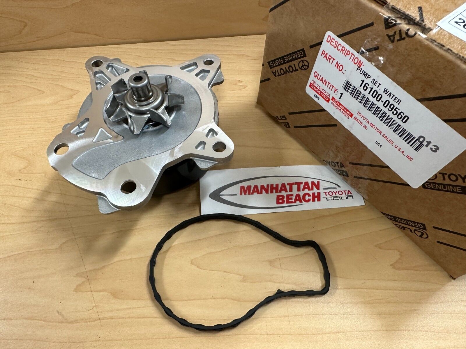 10-19 COROLLA 1.8L OEM ENGINE WATER PUMP 16100-09560 GENUINE 10-19 COROLLA 1.8L OEM ENGINE WATER PUMP 16100-09560 GENUINE