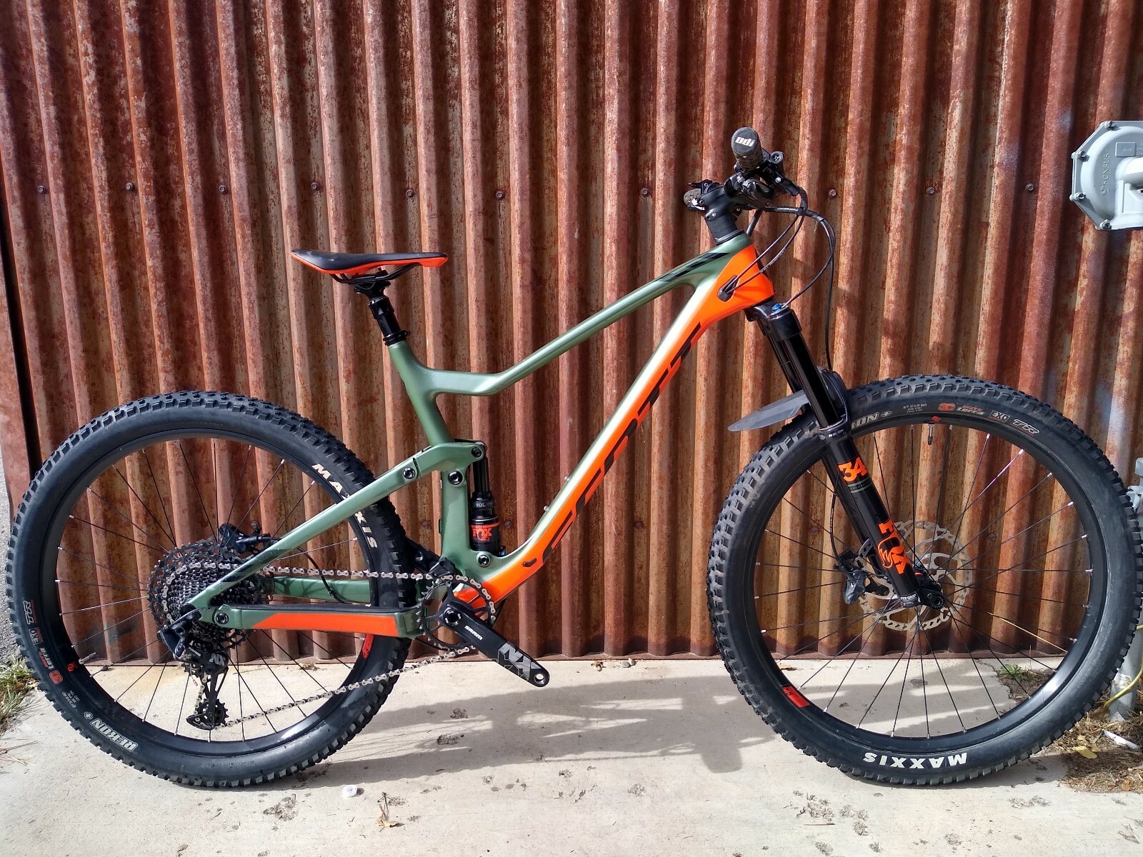 20 hyper shocker bike