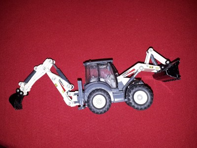 Siku 3531: Baggerlader/Bagger mit Schaufel/Traktor mit Front- und Heck-Schaufel