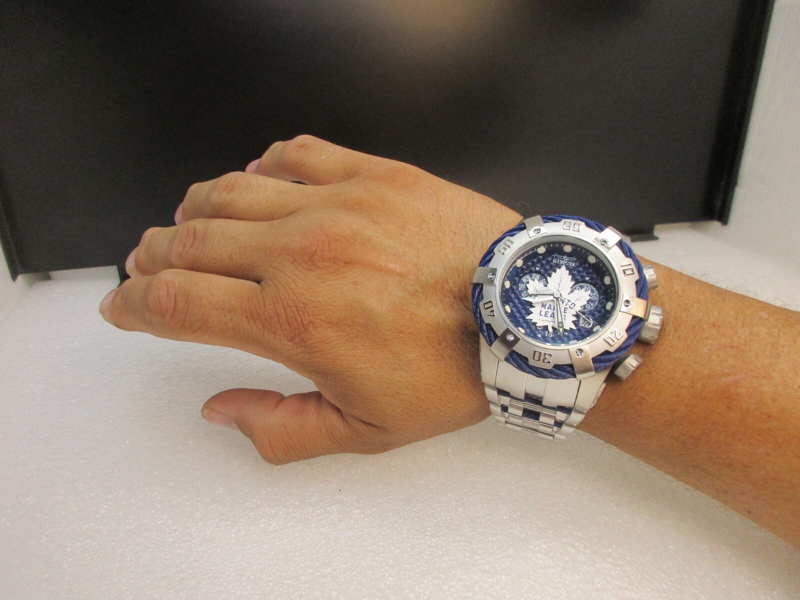 Pre-owned Invicta 2 Big Watches 60mm Nhl Toronto Maple Leafs 42195 And 53mm Bolt 42017