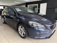 Volvo V40 1.6 T3 SE Blue Hatchback 61MPG Sat Nav WARRANTY 12 MONTHS MOT
