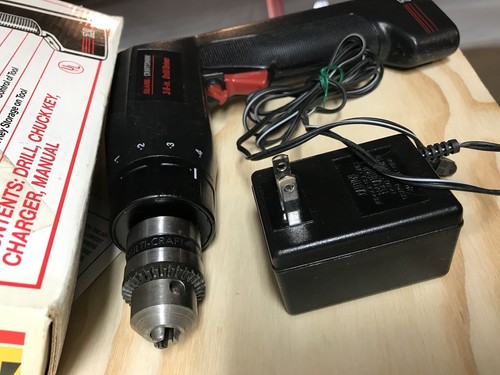 CRAFTSMAN CORDLESS 7.2 VOLTS 3/8 DRILL/DRIVER CRAFTSMAN 11167