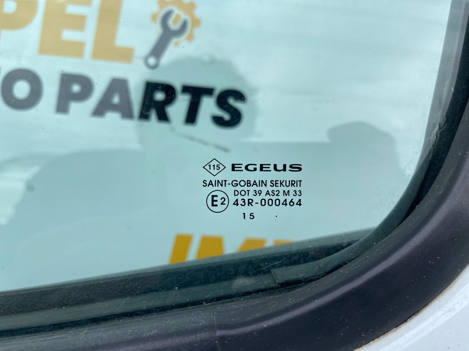 RENAULT TRAFIC X82 01/2015-06/2020 LEFT FRONT DOOR - thumbnail 4