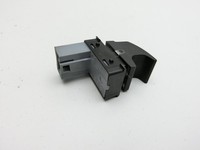 VW Touran 1T3 06-10 5T Fensterheberschalter Schalter Rechts Vorne VW Touran 1T3 06-10 25.09.2009 1T0959851 2099-01S... Vorschau 3