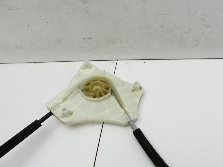 Audi A1 Sportback 18-24 Fensterheber o. FH-Motor Hinten Links Audi A1 Sportback 18-24 29.03.2019 82G839461 gebraucht Vorschau 3