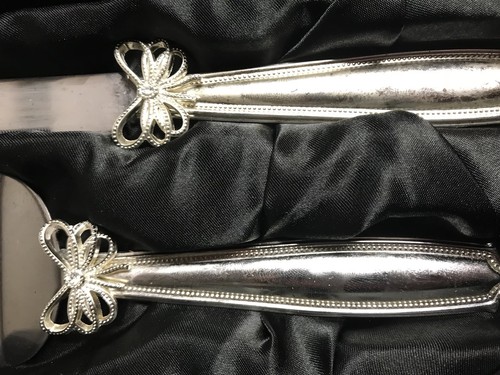 New. Things Remembered Wedding  Glasses and Knife Cake Server 5 Pc Set