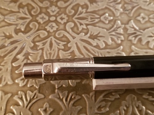 Caran d'Ache Varius Metrub