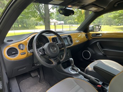 image 4 of interior