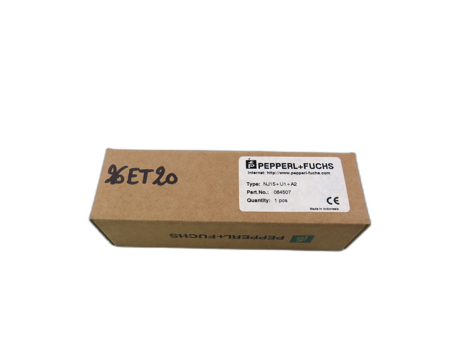 Pepperl + Fuchs 84507 NJ15+U1+A2 INDUCTIVE PROXIMITY SWITCH.   New