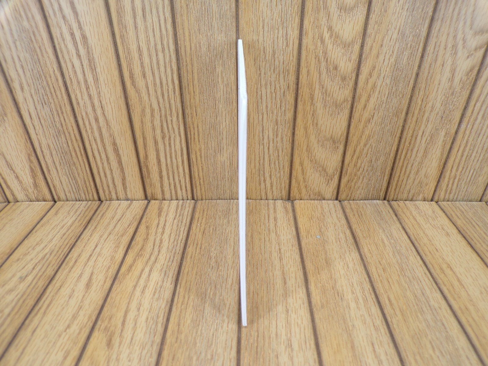 CORRUGATED PLASTIC 6 1/8