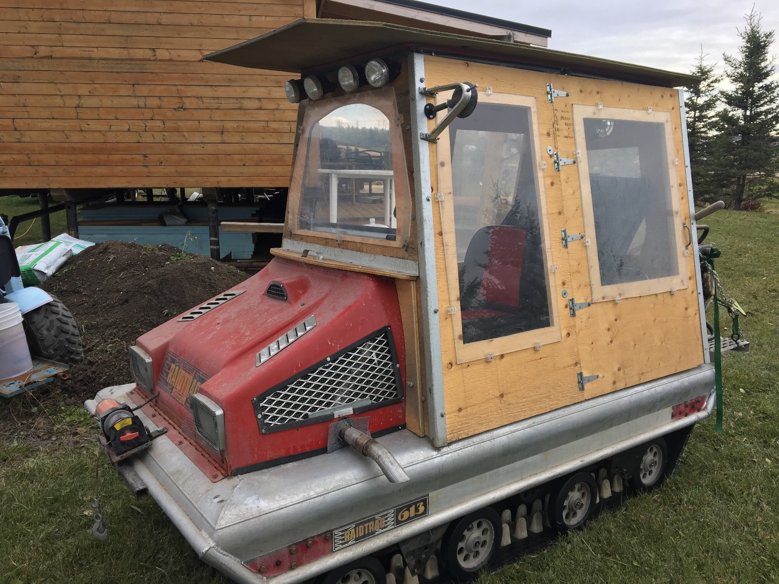 Raidtrac tracked snow machine.....Thiokol...Snowcat....Bombi...