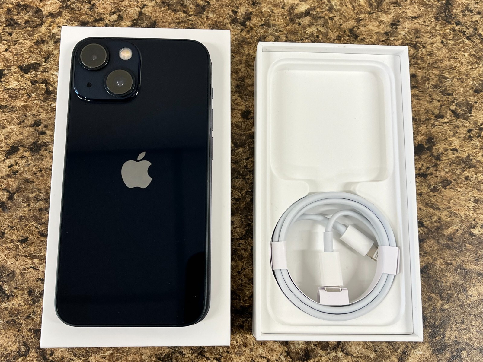 Apple iPhone 13 Mini A2481 256GB Unlocked In Box Excellent