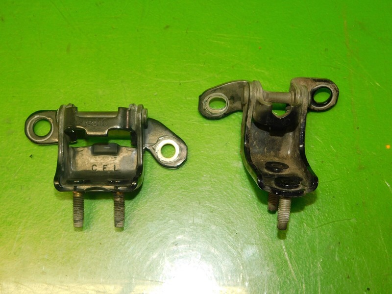 04-08 Acura TL OEM passenger right rear door hinges hangers mounts supports