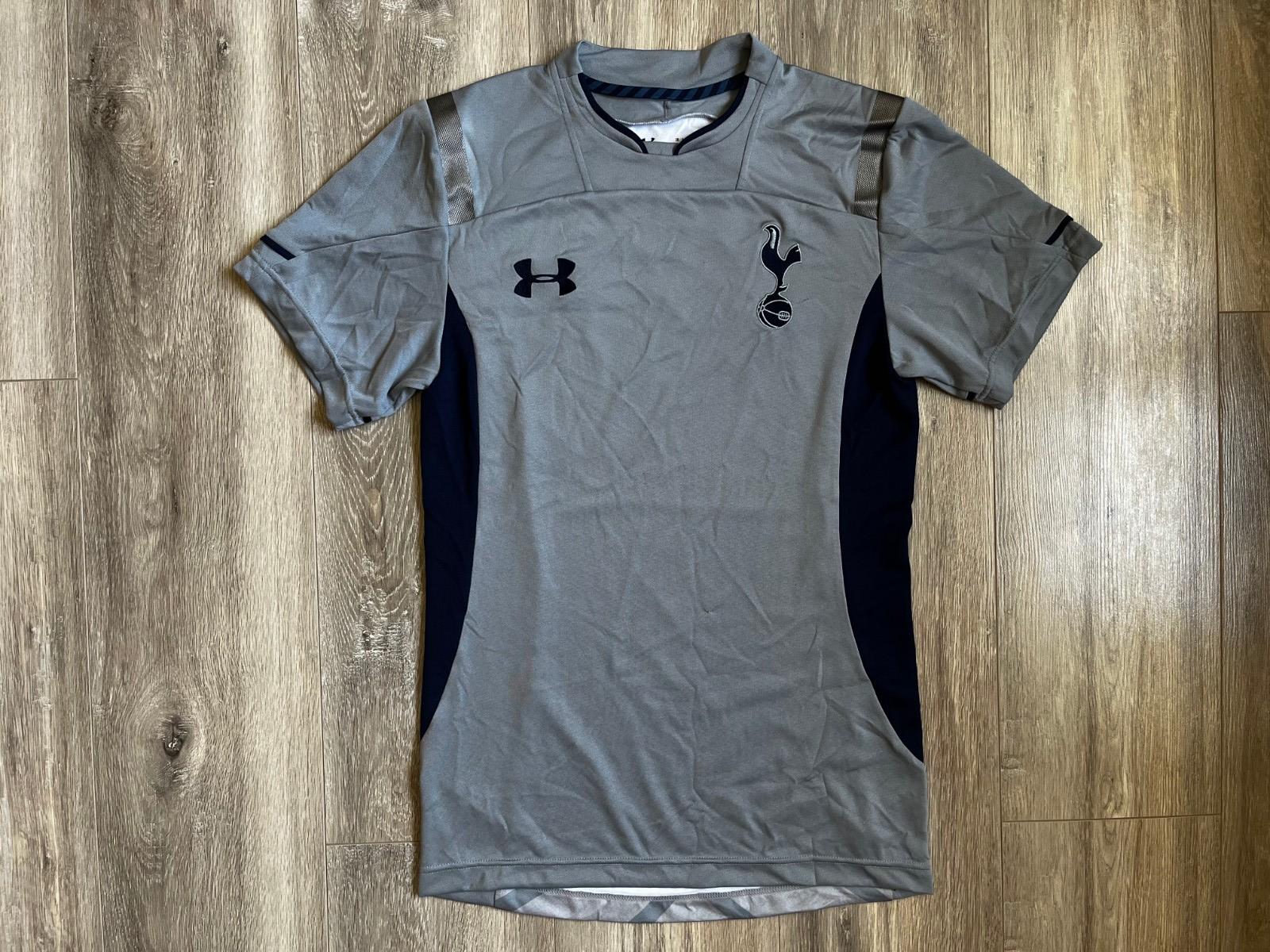 UNDER ARMOUR - 12/13 UA × Tottenham  Game Shirts Under Armour 2012-13 Tottenham Home Shirt (XS.Kids) | ​TOT