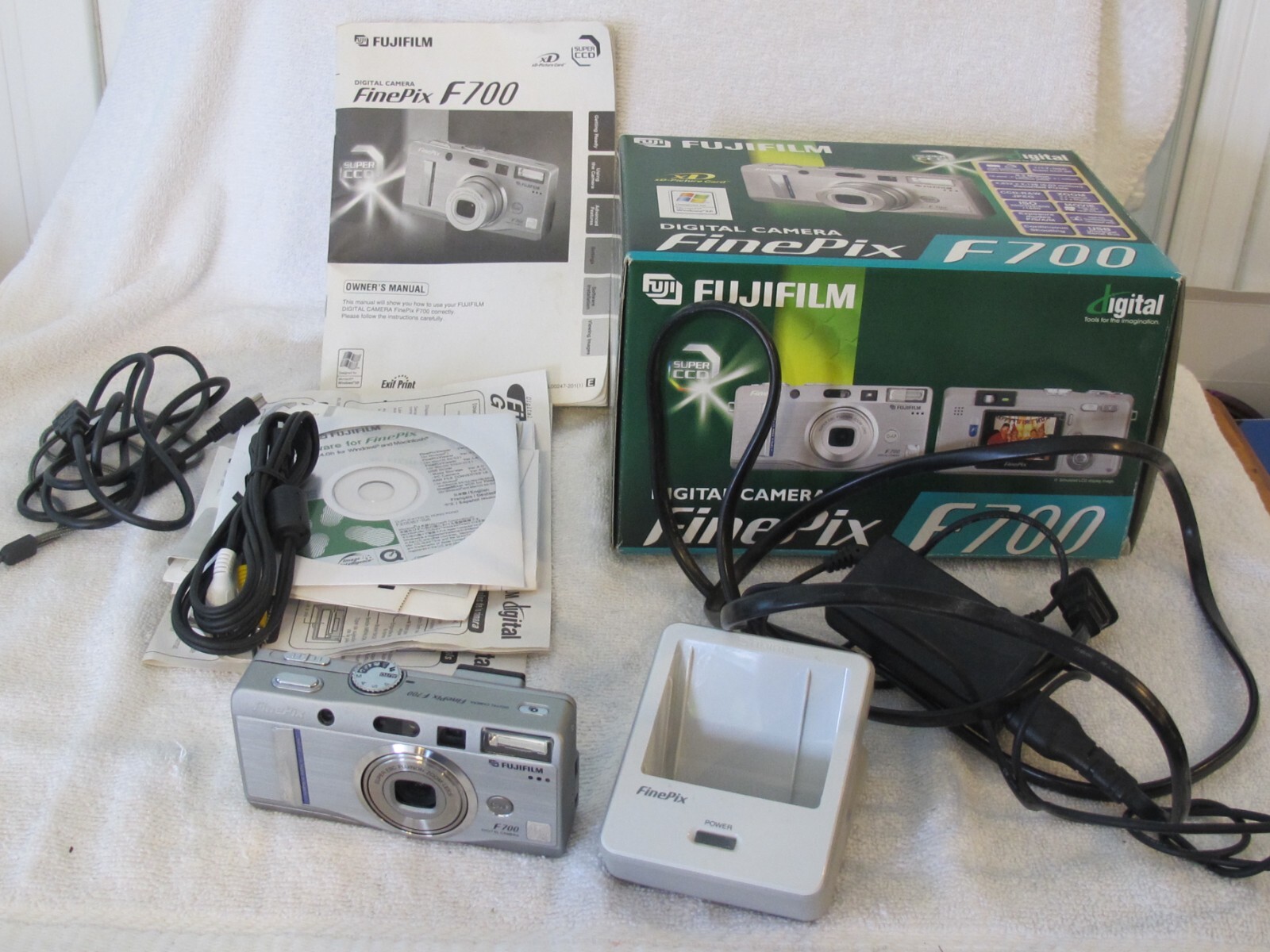 Fujifilm FinePix F700 シルバー Fujifilm Finepix F700 | eBay