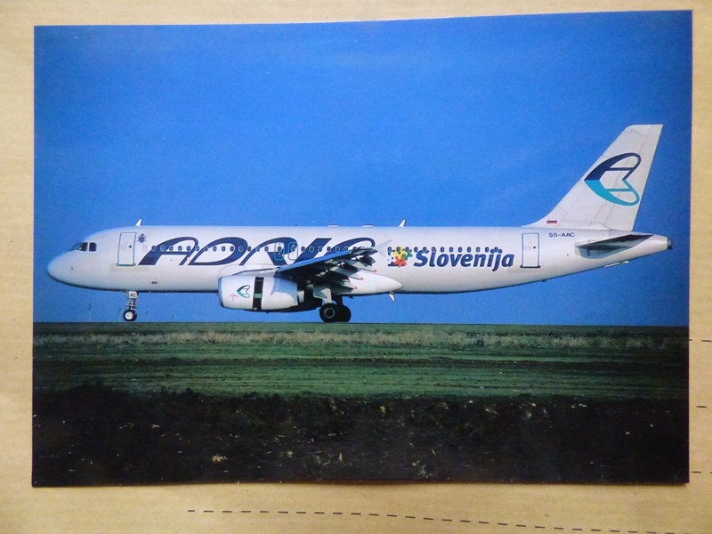 Adria    Airbus A 320-231   S5-Aac