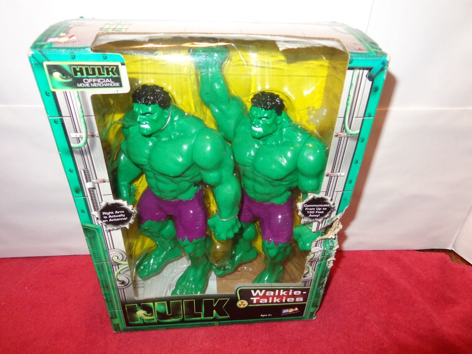 HULK WALKIE -TALKIE ACTION FIGURES NEVER OPENED 150 FOOT RANGE GREAT DEAL #Z - 8